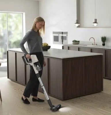 Electrolux EFP91814WH 150W UltimateHome 900 handstick vacuum cleaner