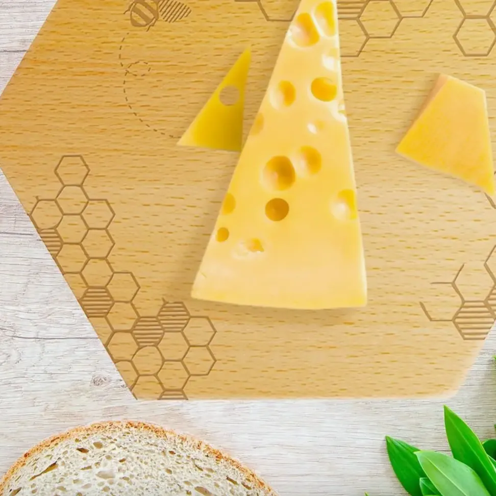 Honeybee Cutting   Serving Board