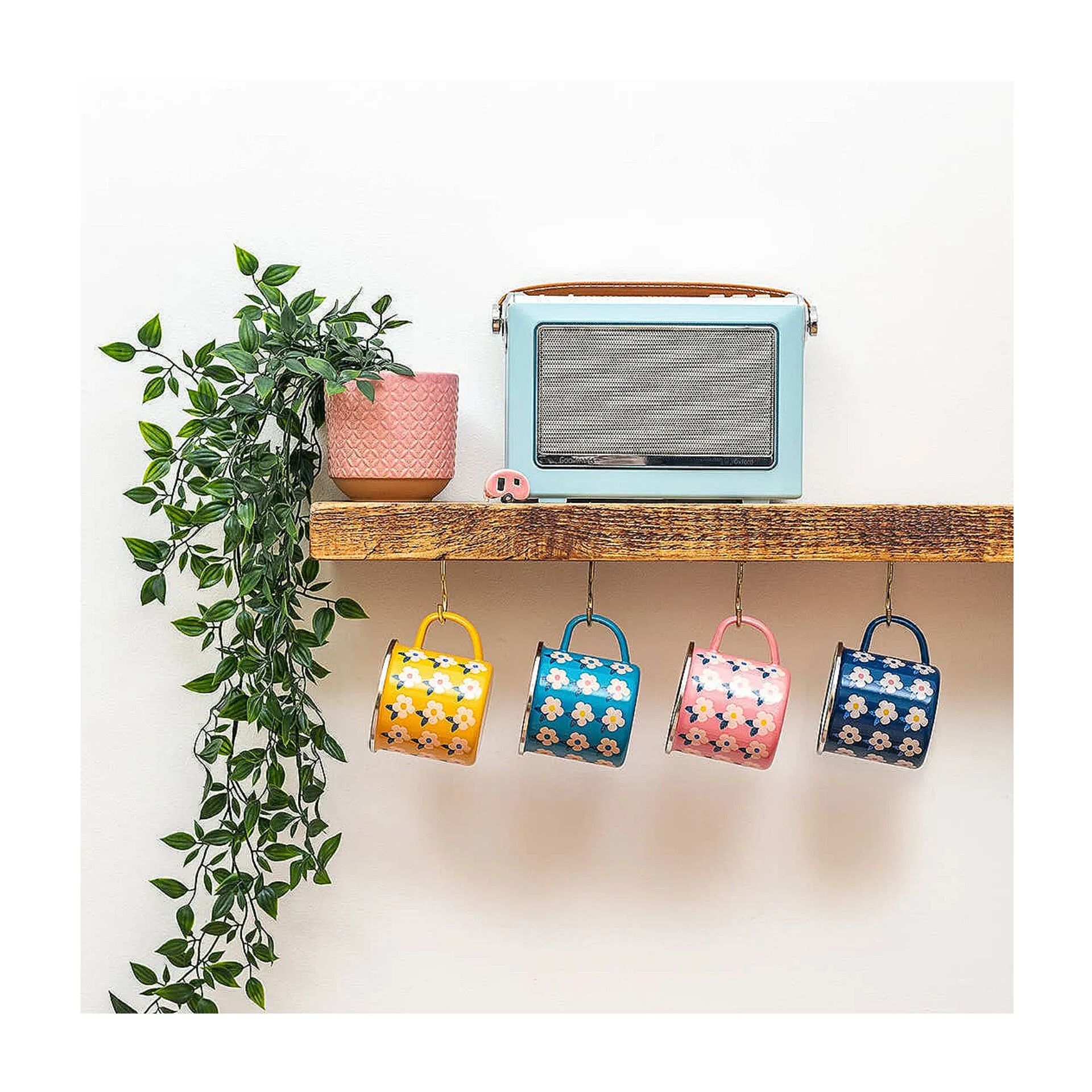 Retro Floral Enamel Mug